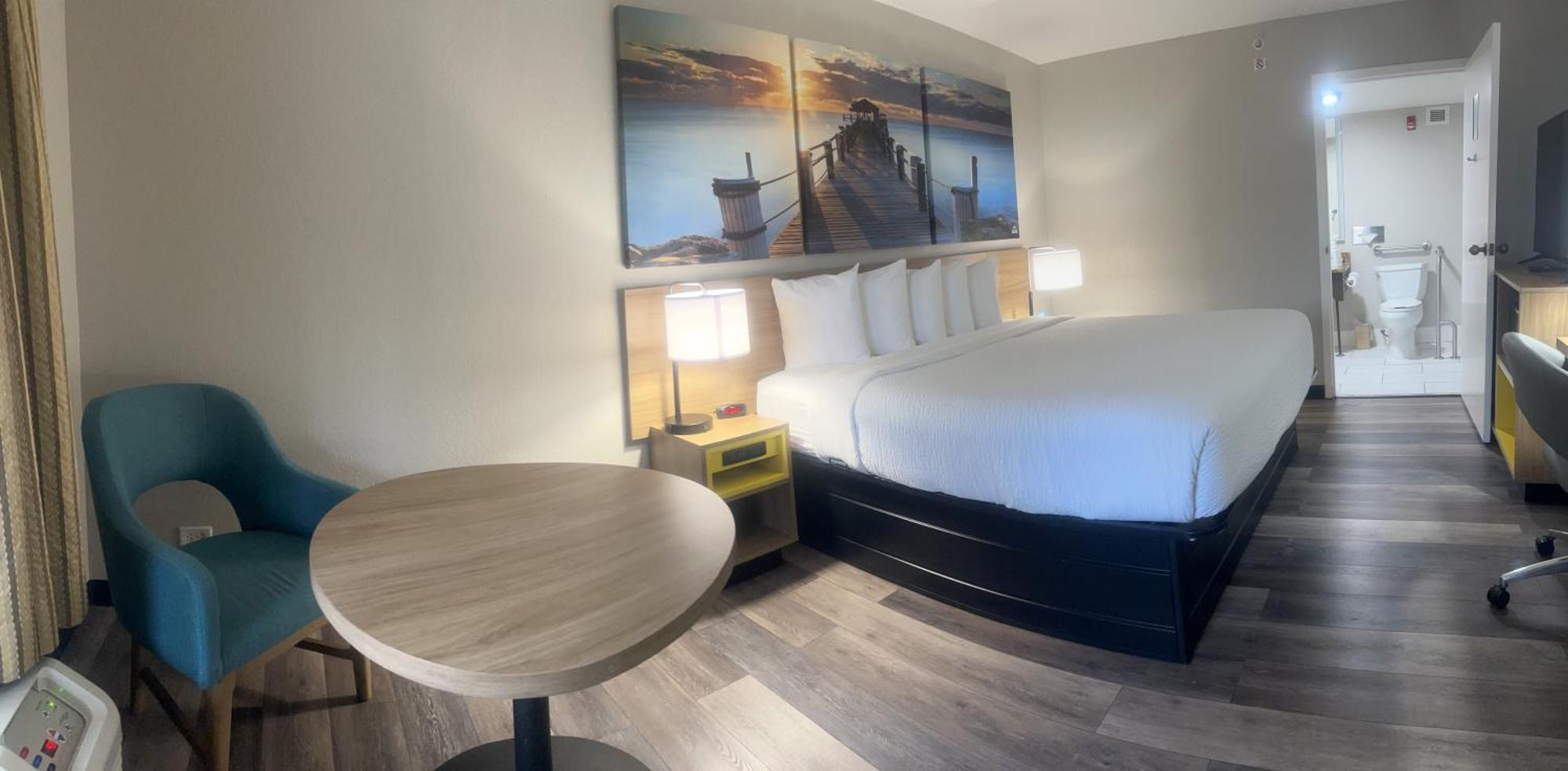 Days Inn By Wyndham Port Charlotte Town Center Dış mekan fotoğraf