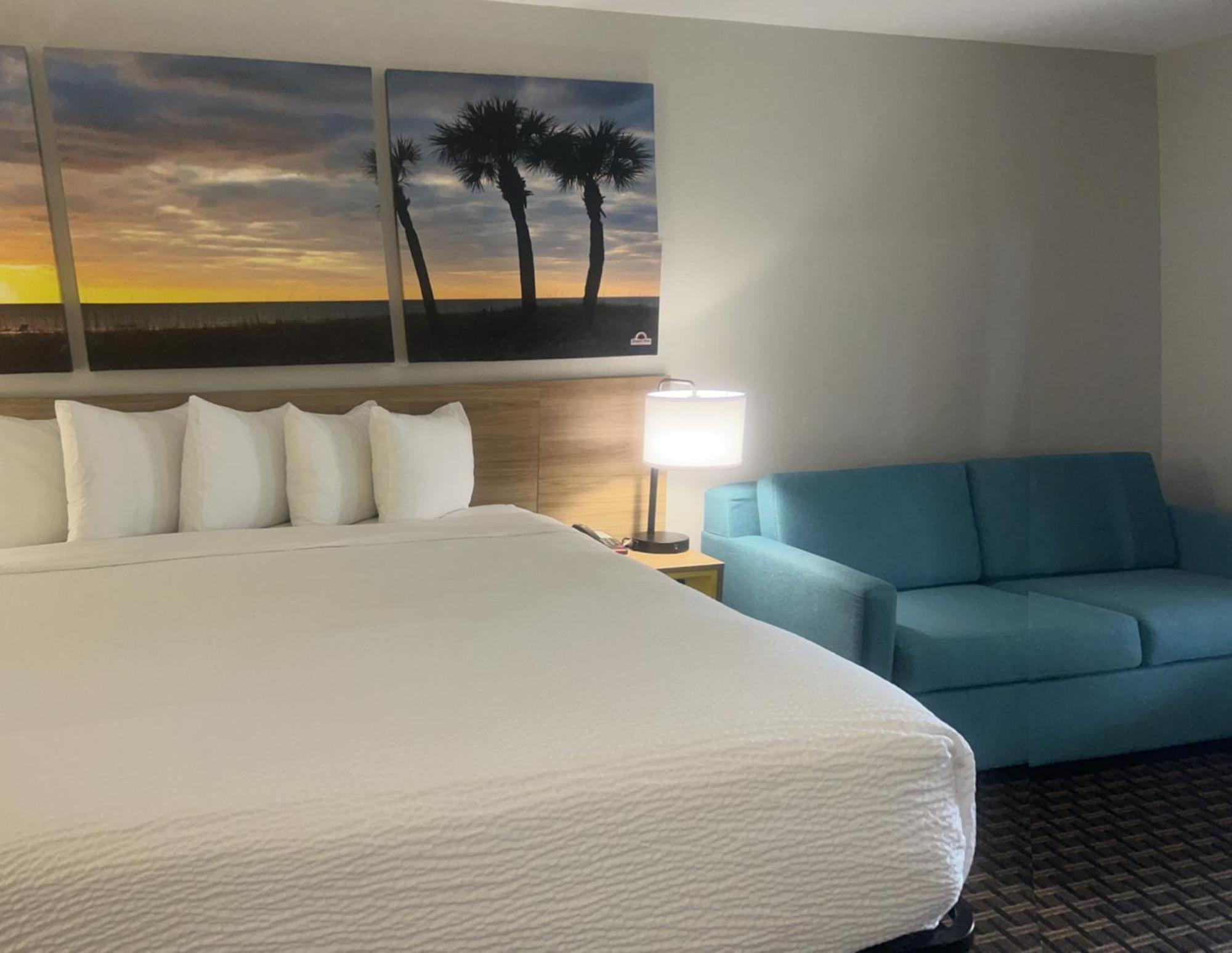 Days Inn By Wyndham Port Charlotte Town Center Dış mekan fotoğraf