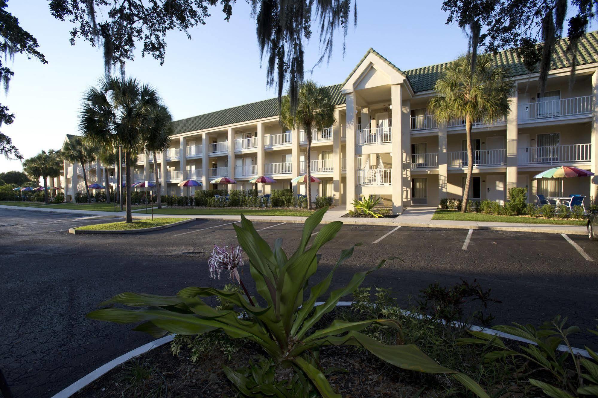 Days Inn By Wyndham Port Charlotte Town Center Dış mekan fotoğraf